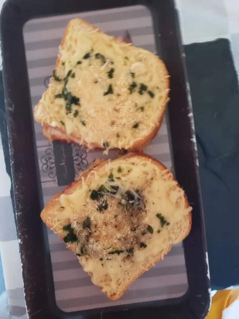 croque monsieur au chorizo et fromage a tartiné