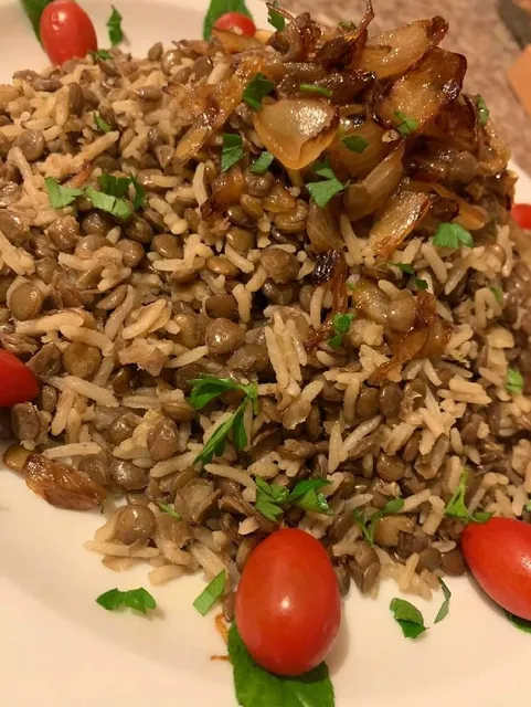 Lentille avec le riz (mjadara) - 2