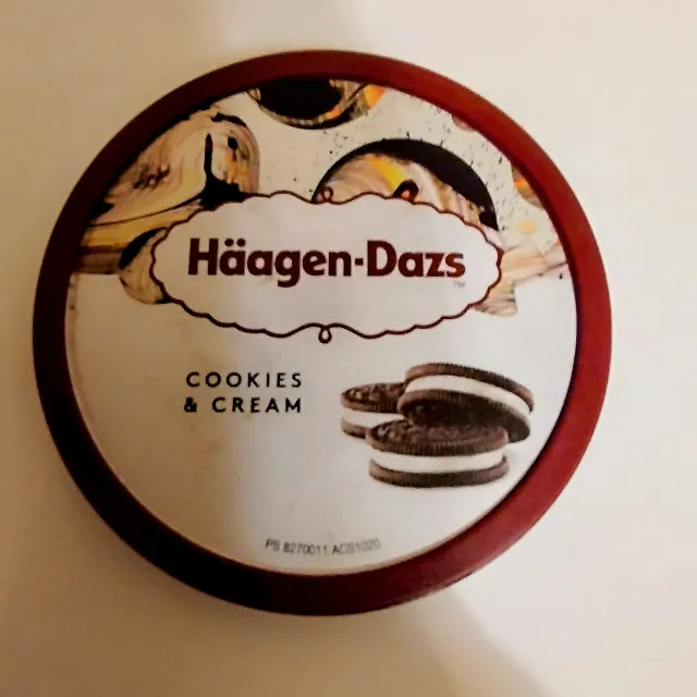 Glace cookies and cream HAAGEN DAZS