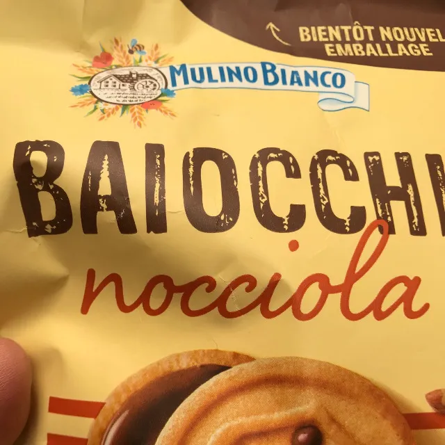 Biscuits Baiocchi snack fourrés aux noisettes et cacao MULINO BIANCO