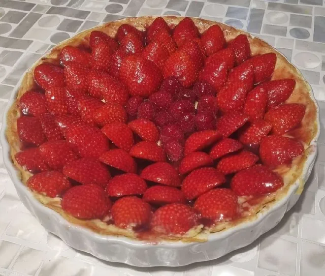 Tate aux fraises