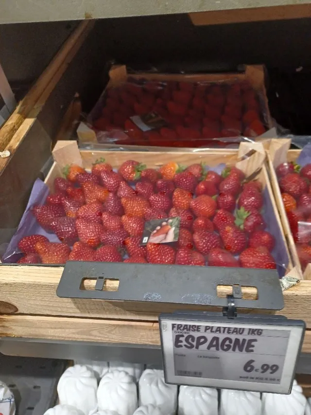 Super cagette de fraises Carrefour Market