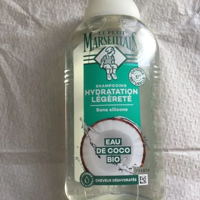 Shampooing hydratation eau de Coco LE  PETIT MARSEILLAIS