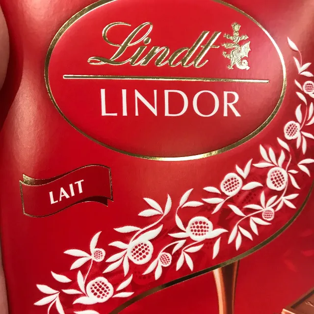 Tablette de chocolat au lait LINDOR LINDT