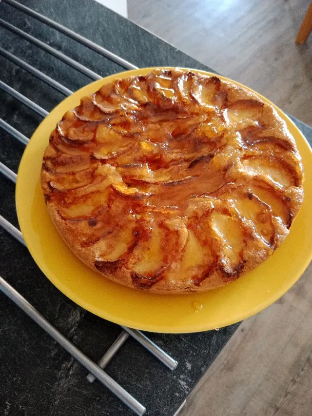 Gâteau fondant aux pommes