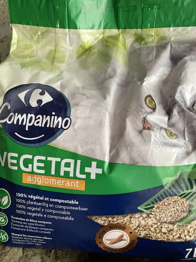 Litière végétale agglomérante pour chat
