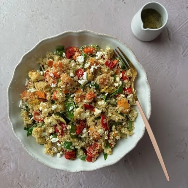Exemple de Recette Responsable : Salade de Quinoa aux Légumes de Saison
