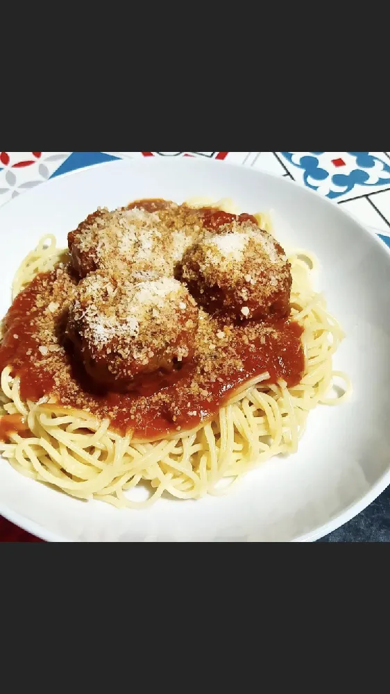 Spaghettis aux boulettes
