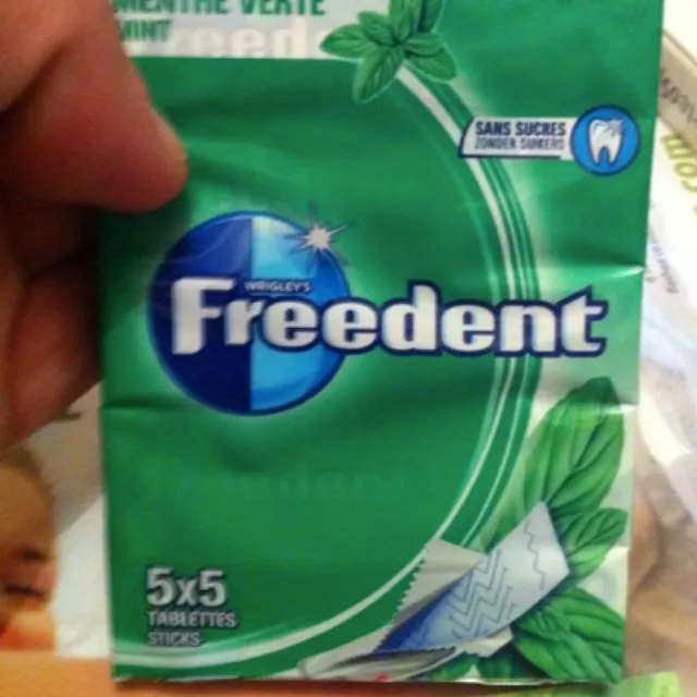 Chewing-gum sans sucres Menthe Verte FREEDENT
