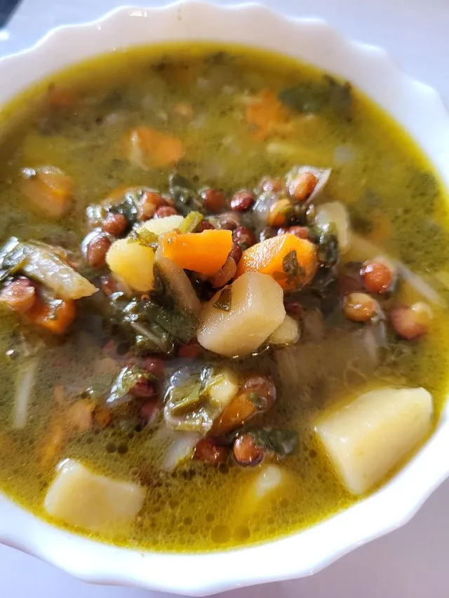 Soupe à la libanaise blettes et lentilles  et citron 🍋 - 2