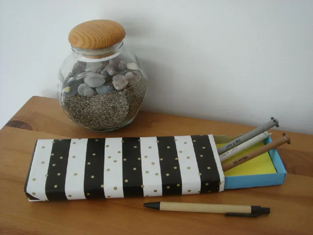 DIY : Fabriquer une jolie boîte à stylos